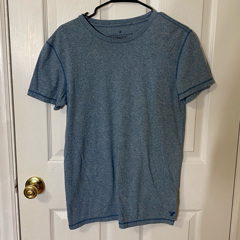 American Eagle Legend Tee- men’s small